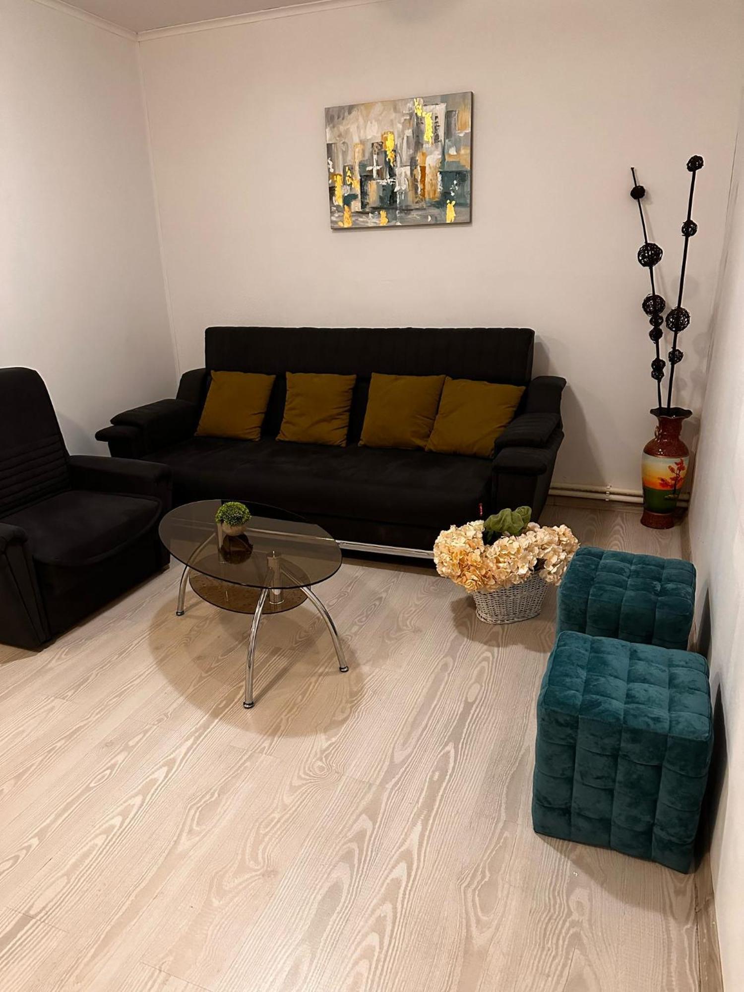 Hotel Green House Крайова Экстерьер фото