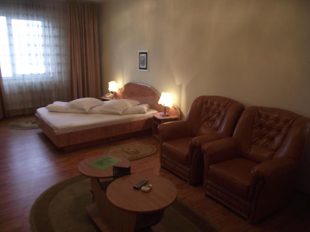 Hotel Green House Крайова Номер фото